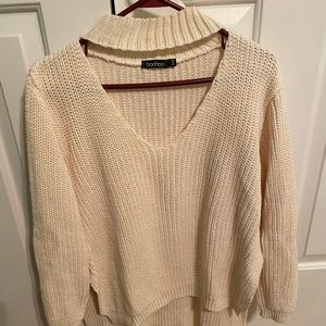 Boohoo cream keyhole knit sweater